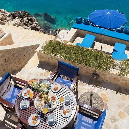 Admiral's House Villa Chalki Town